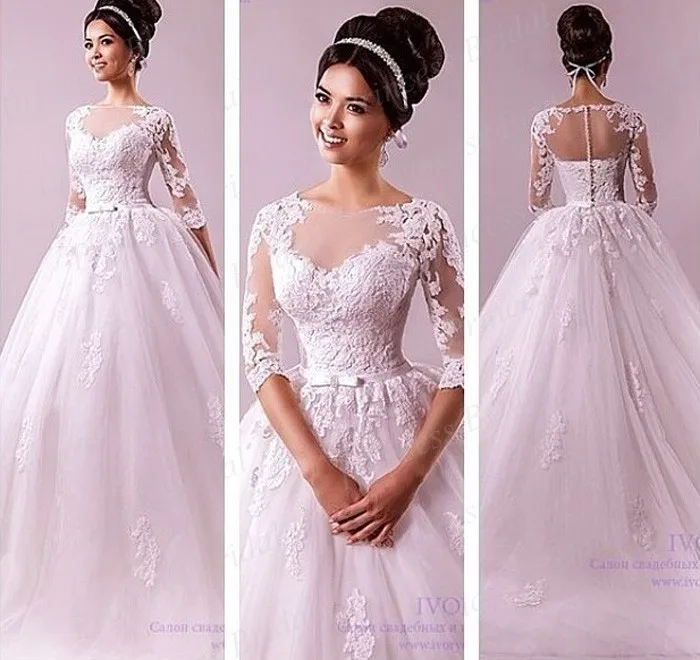 Free Shipping Ball Gown Bateau Neck Appliques Half Sleeve Tulle