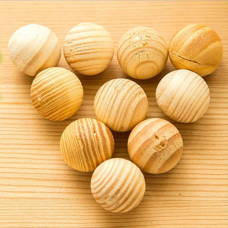 20Pcs/Lot Incense Ball Natural Incense Sandalwood Ball Sachets Aromatic