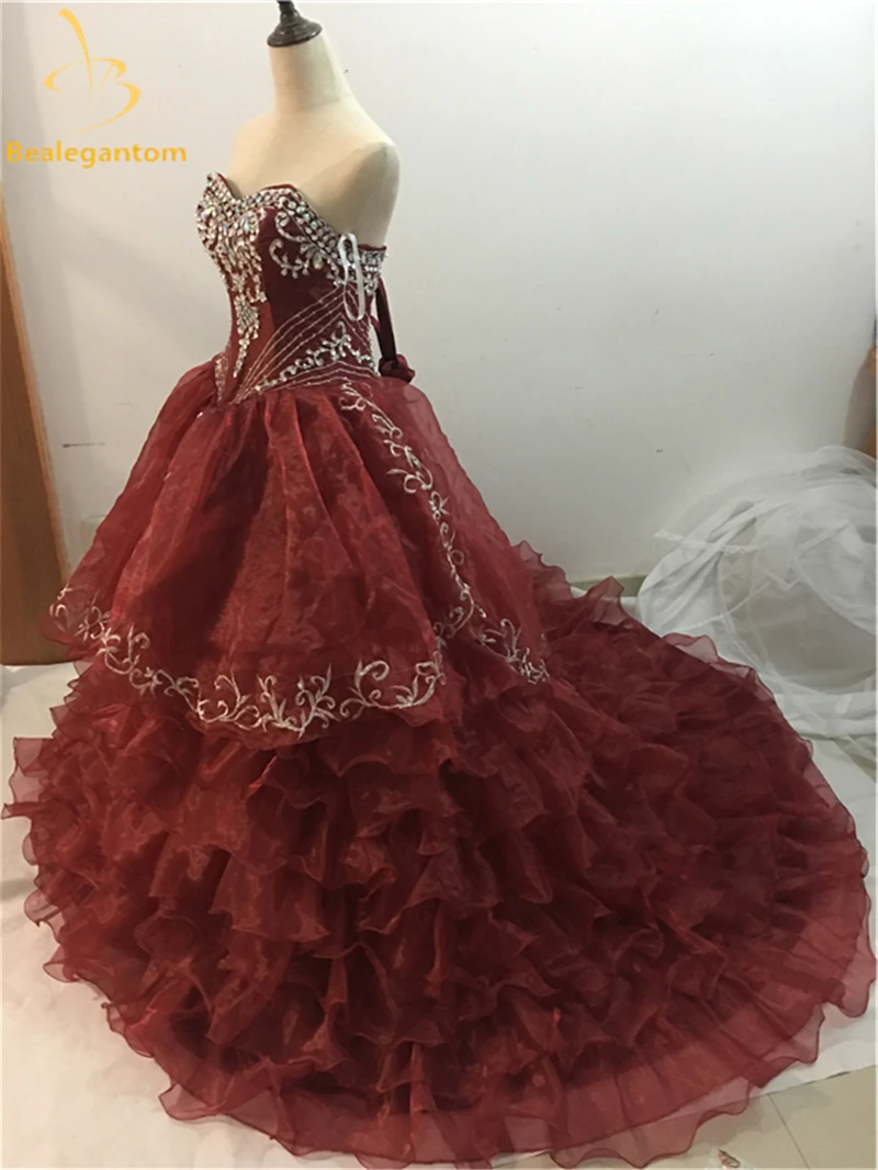 

2015 New Red Quinceanera Dresses Ball Gown With Sweetheart Organza Beading Off the Shoulder Lace Up Dress For 15 Years QA147