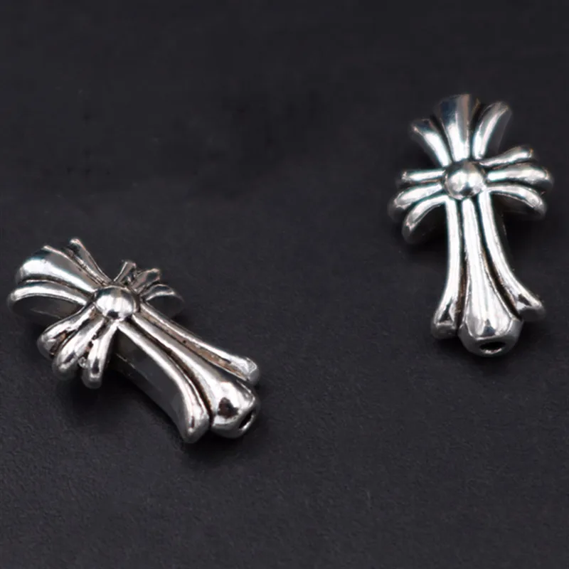 

WKOUD 8pcs Antique Silver 2mm Small Hole Beads Amulet Crosses Charm DIY Vintage Handmade Metal Jewelry Accessories 18*11mm B367