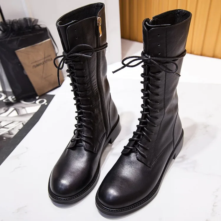 GPOKHDS/ г. Женские ботинки до середины икры мягкие зимние байкерские ботинки на низком каблуке с плюшевой подкладкой, на шнуровке, черного цвета, с круглым носком