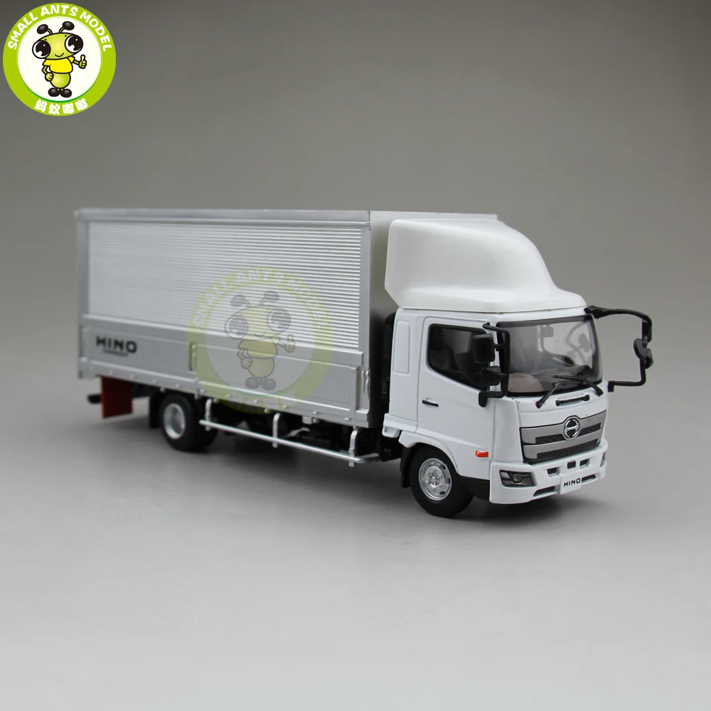 HINO  8