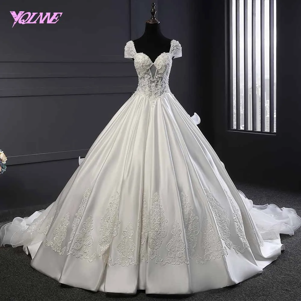 YQLNNE 2018 Ball Gown Wedding Dress Satin Cap Sleeve Lace up Bridal Dressesin Wedding