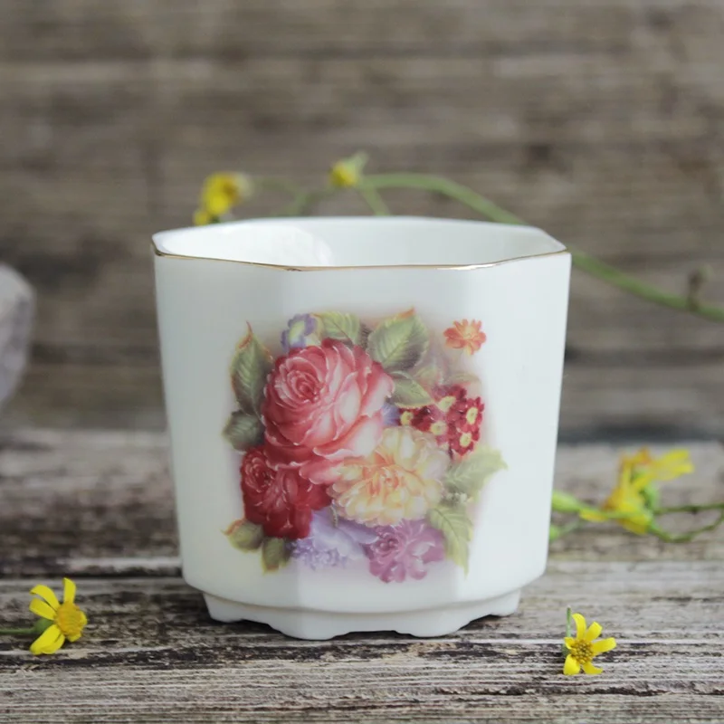 

GUCI Ceramic coffee cup with a tea cup ear trumpet Office China Kung Fu Tea Cup single heat