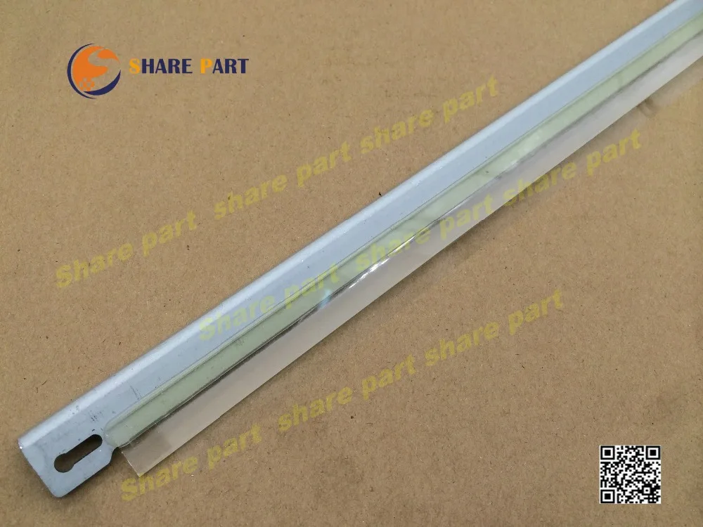

1 X Drum cleaning blade for xerox DCC6550 5540 7550 7600 5065 7500