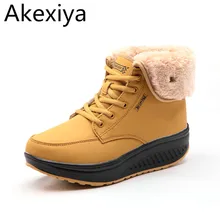 Warme Pelz Gefüttert Frauen Schnee Stiefeletten Winter Weiblichen Kurzen Plüsch Keil Stiefel Feste Beiläufige Höhe Erhöhen Schuhe