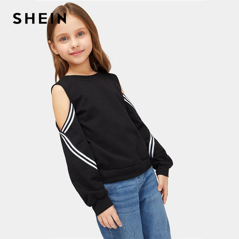 SHEIN Kiddie/толстовки для девочек в черную полоску с открытыми плечами; одежда для детей; весна г.; пуловер с длинными рукавами; детские топы