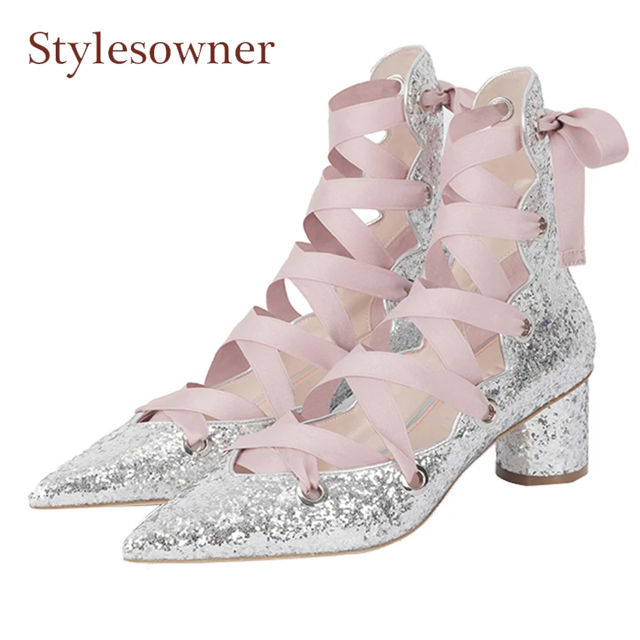 Stylesowner шикарные спереди на шнуровке полый Высокий Носок Женская обувь шелк крест