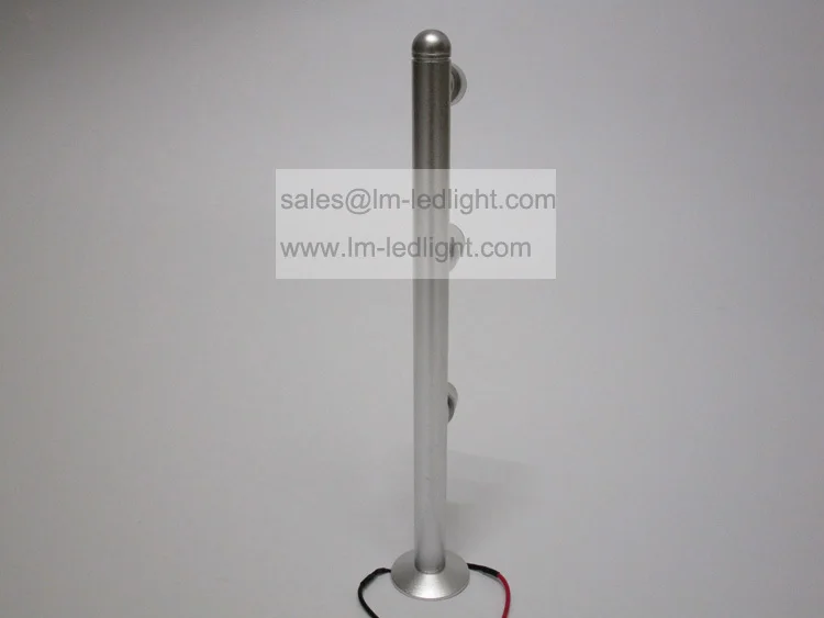 LED display light (290)