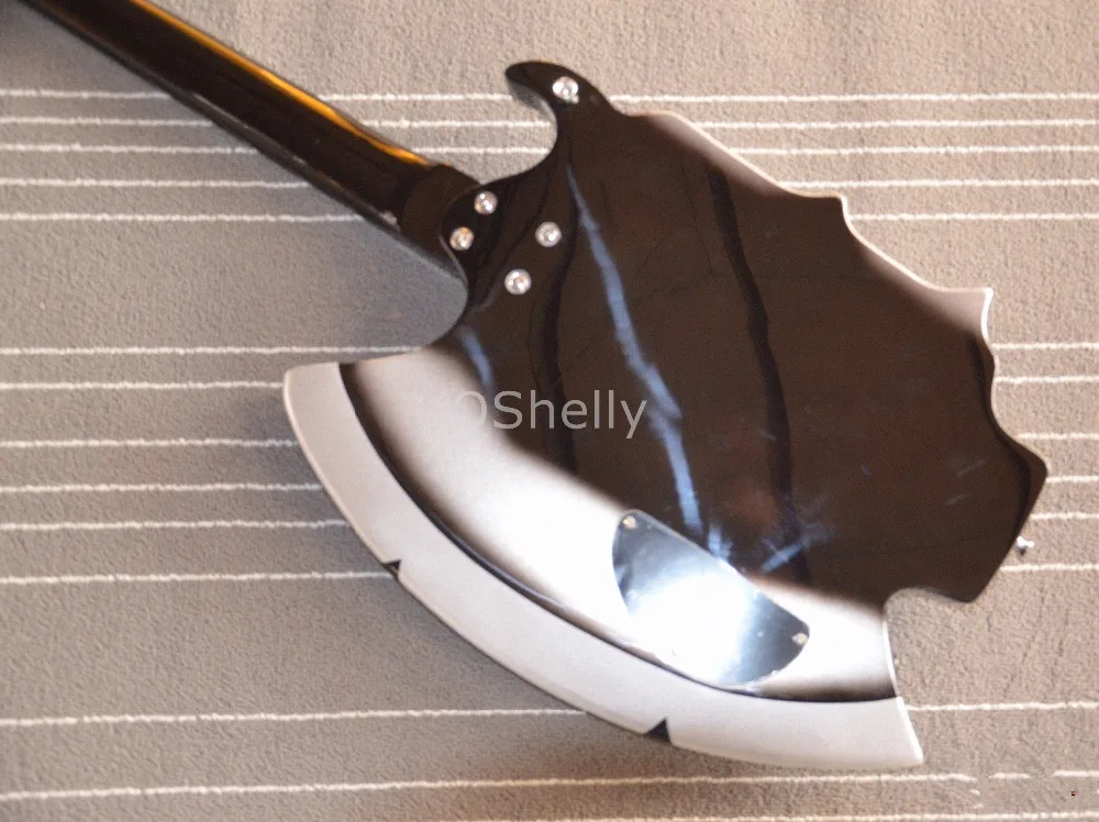 Высокое качество Qshelly custom cort GENE SIMMONS AXE 4 струны P/J звукосниматель мостовой крышкой электрическая бас гитара Музыкальные инструменты магазин