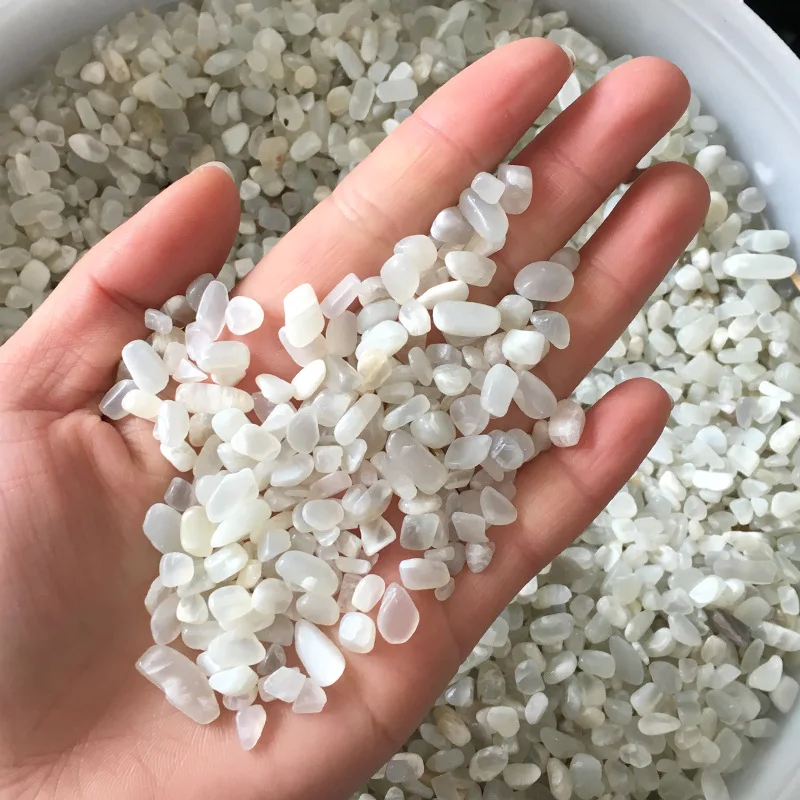 500g Natural White Stone Moon Crystal Gravel Rock Quartz Labradorite