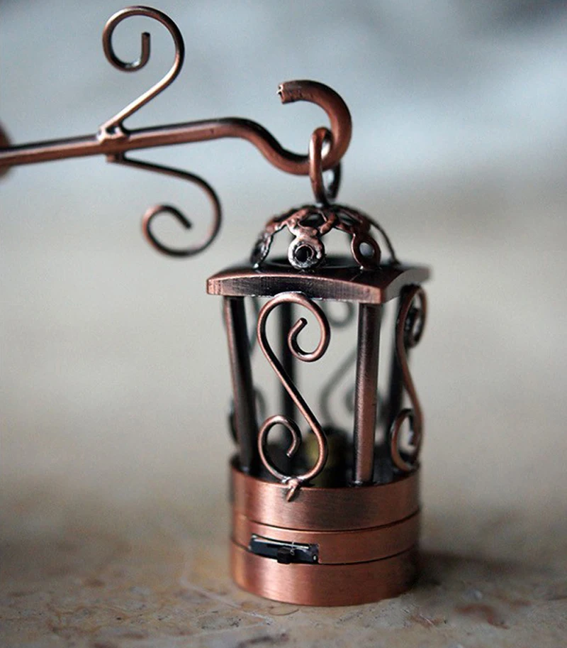 dollhouse light  (3)