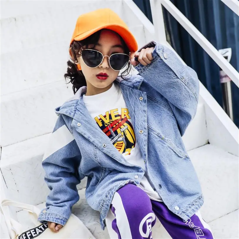 

2019 new arrival denim jackets children hooded print long sleeve cowboy coats girl and boys outerwaer tops fashion coats ws44
