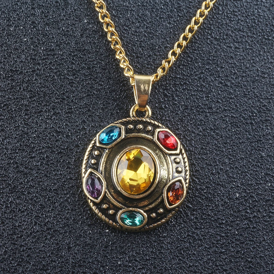 

Avengers 3 Thanos Infinity Gauntlet Power Choker Necklace with Six Crystal Gold Chain Pendant Necklace Women Men Jewelry