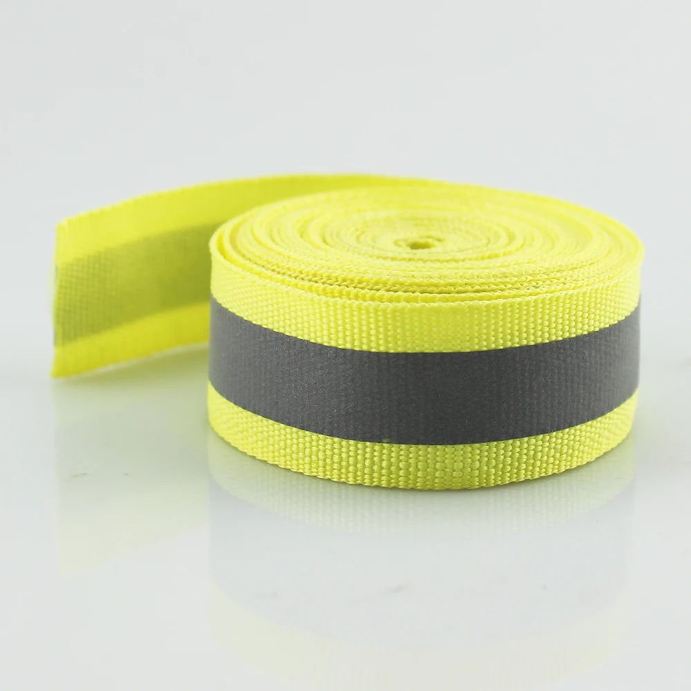 

(3 meters/lot) Yellow Reflective Fabric Tape Highlight Reflective Webbing Ribbon 20mm*10mm(W) Sewing On