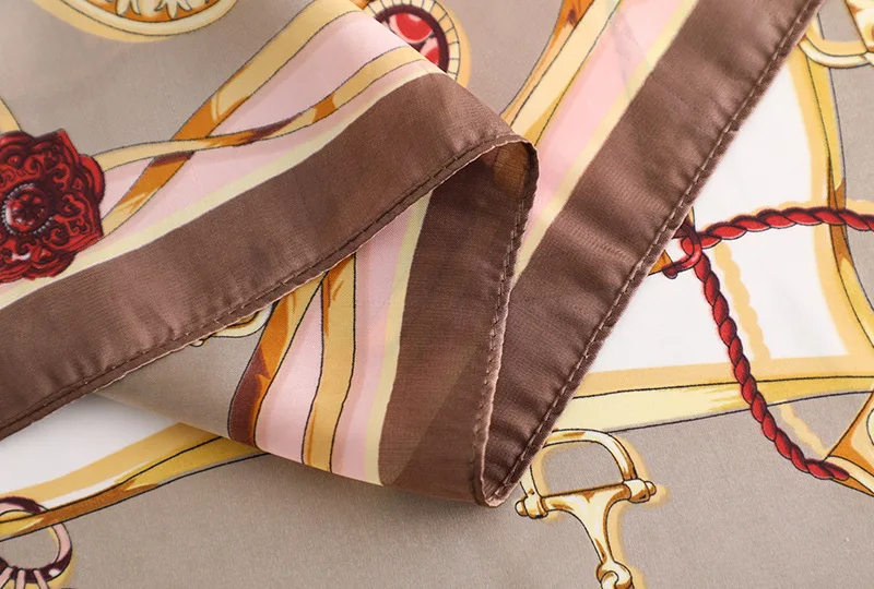 10916417312_2070773686