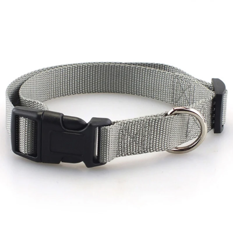 thumbnail image 1 of Collar clásico sólido para mascotas, collar básico de nailon para perros y gatos, para perros pequeños y medianos, que se puede combinar con correa y arnés con hebilla de cierre rápido, 1 of 5