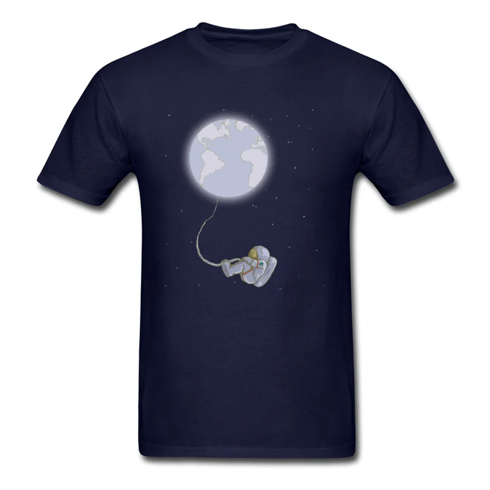 

Astronaut 2018 Trendy Navy Blue T-Shirt For Men Family Guys Casual Cartoon Universe Print Short Sleeve Top T Shirt