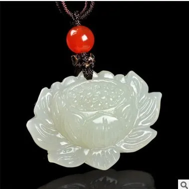 

Natural and nephrite men and women to send the certificate pendant white lotus Selling Jadeite pendant