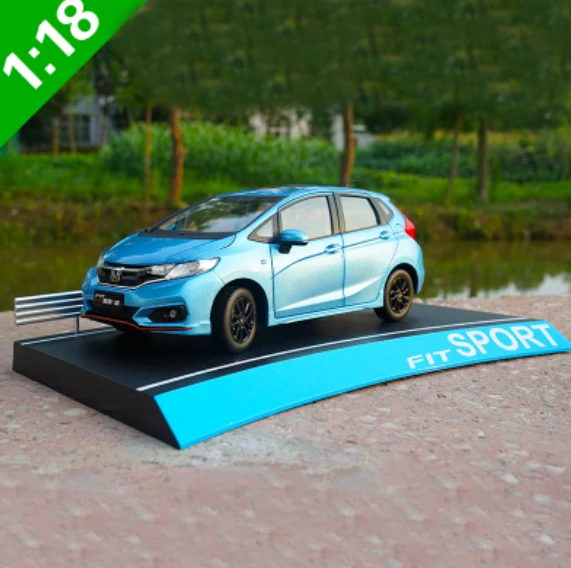 1/18 Honda FIT спортивный автомобиль из литого металла модель игрушки подарок для мальчика девочки Коллекция