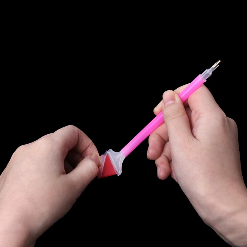 50PCS-LOTS-Diamond-Painting-accessory-Diamond-embroidery-glue-2-2CM-dotting-glue-daimond-painting-wax-Mud (1)