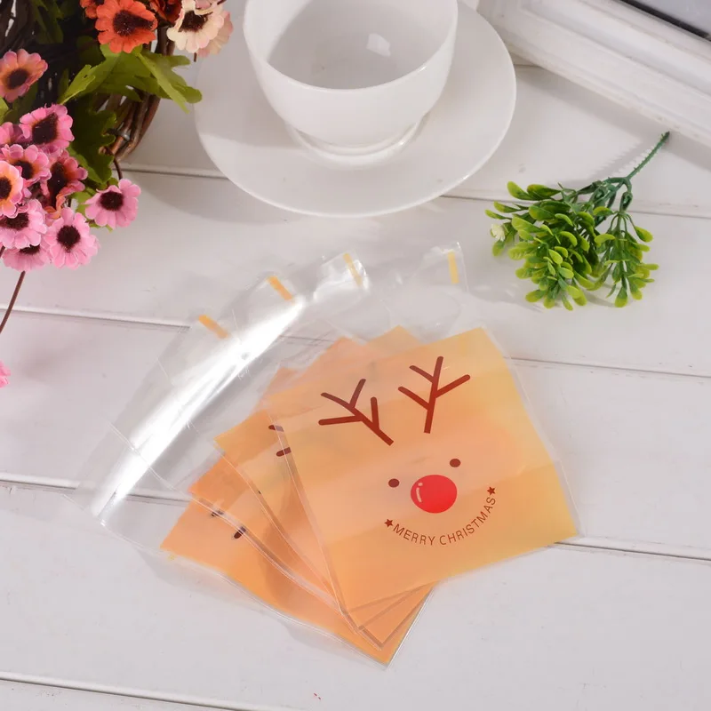 50PCs Christmas Self Adhesive Seal Plastic Bags Candy Cookies Pouches Gift Storage Bags Organizer Christmas Decor 15x10cm