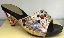 Freies Verschiffen!!!! NO.18-6, gold farbe fo schuhe und tasche set neue sommer frauen schuhe/niedrige ferseschuhe kristall hohe ferse schuhe