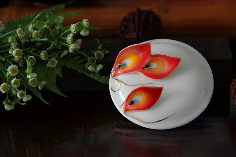 Новейший творческий керамический кофе чашки с блюдцем кружка для чая молока набор с крышкой Drinkware-Z0036