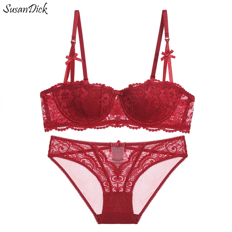 2017 New Luxurious Lace Underwear Set Women Half Cup Bras Panties Sets