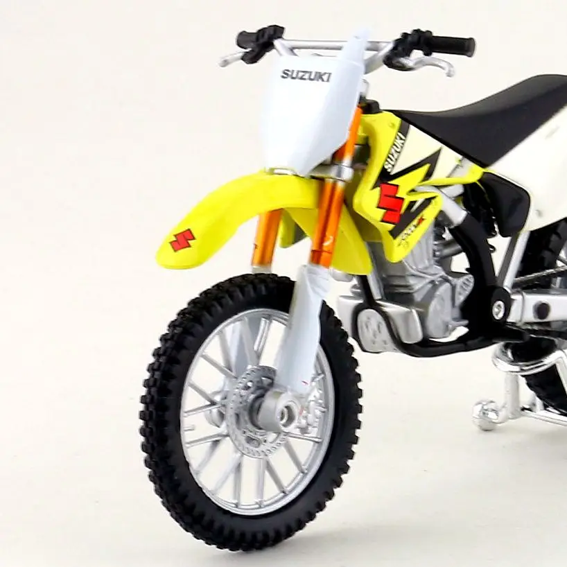 Suzuki RM-Z250 (5)