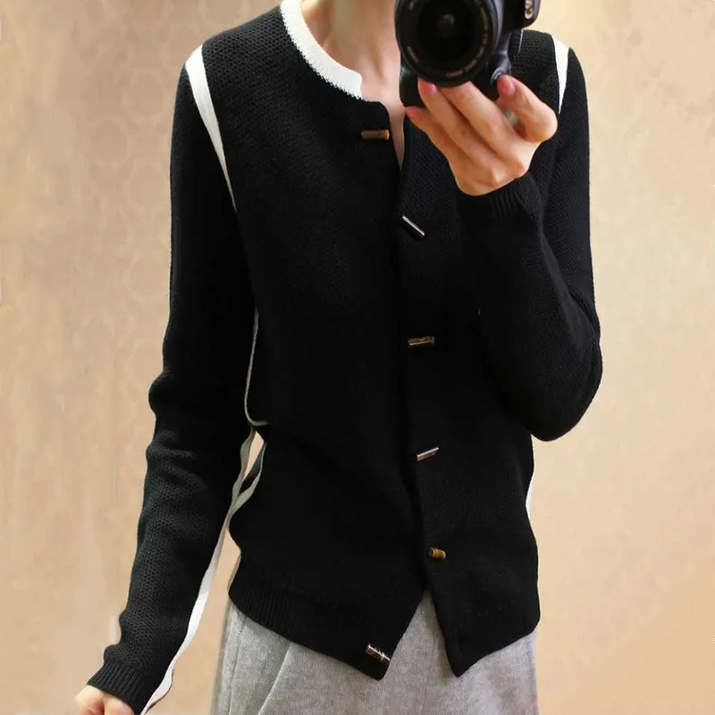 HZYRMY Spring Autumn New Women's Cashmere Cardigan Single-breasted Fight color Loose Fashion Jacket Wool Short Soft Warm Sweater Sweaters