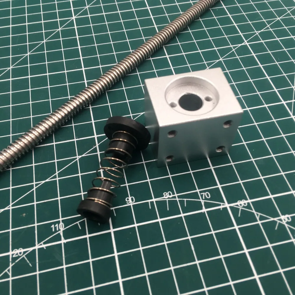 1pcs 400MM TR8 Lead Screw With Delrin Anti Backlash in T8 screw nut