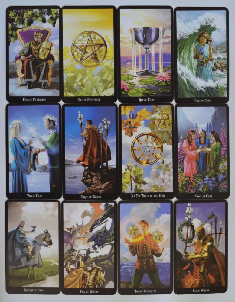 

2019 4 Kinds New Tarot Divination Exquisite Pattern Board Game Card Mythic Fate Divination Fortune Card Games