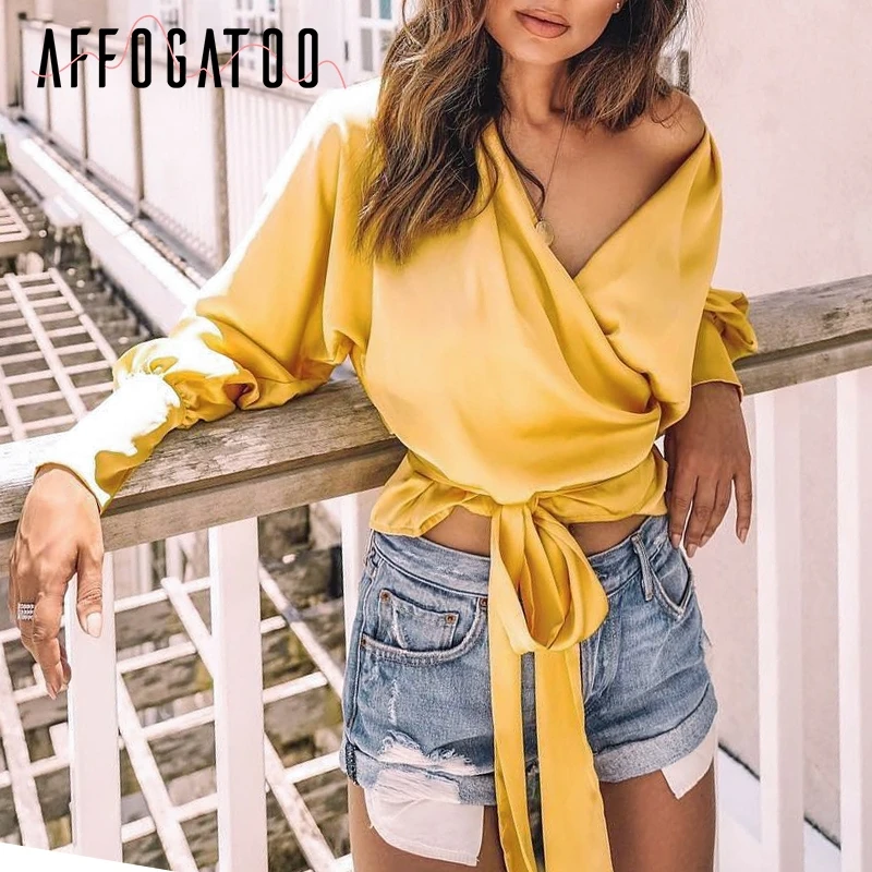 Affogatoo V шеи атласная летняя блузка женщины с длинным рукавом желтый женские Топы