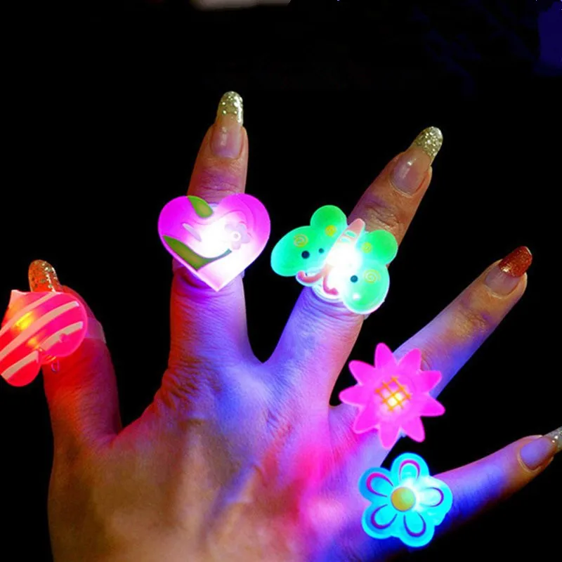 

5pcs Cartoon Led Falsh Finger Lamp Ring Children's Luminous Toy Mixed Children's Birthday Present Mixed Random Color