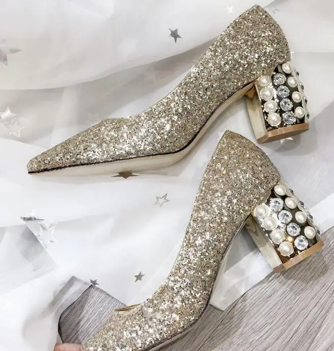 Модные туфли для свадьбы и вечеринки женщина Bling расшитые блестками туфли-лодочки с острым носком жемчуг со стразами 7 см обувь на высоком каблуке