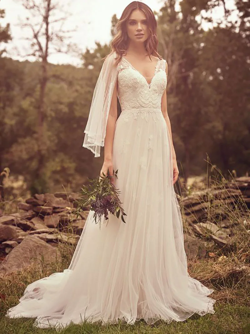 

SoDigne Wedding Dress With Shawl Lace Appliques Bride Dress V Neck Romantic Backless Bridal Gown Floor Length Wedding Gowns