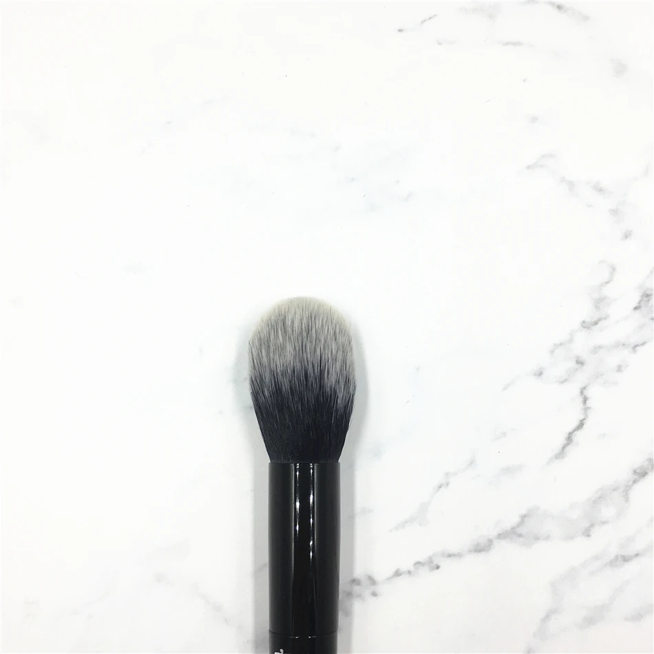 kvd d b05