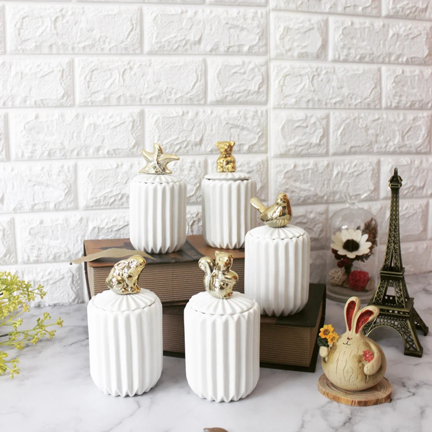 

Cotton Swab Storage Box With Cover Toothpick Jar Ceramic Storage Holder Makeup Brush Holder Desk Decro Round White Cosmetics Cup