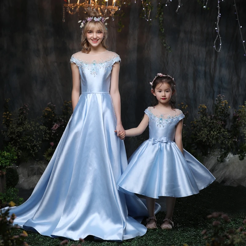 mommy and me gowns
