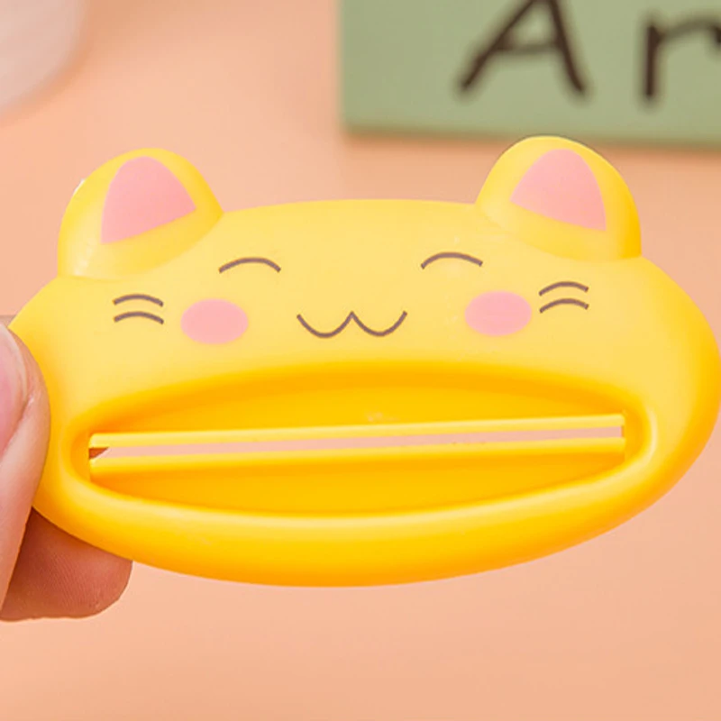 1pcs Cute Animal Toothpaste Squeezer Home Use Cartoon Tooth Paste Tube Squeezer Plastic Toothpaste Dispenser For Bathroom Tools