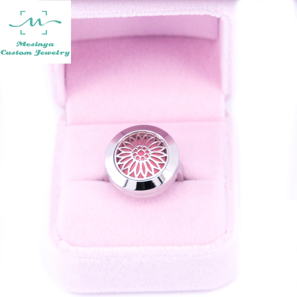 

1 Piece Women Silver Color Newest Convex Sunflowers Ring Aromatherapy / Essential Oils 316L S.Steel Perfume Diffuser Locket Ring