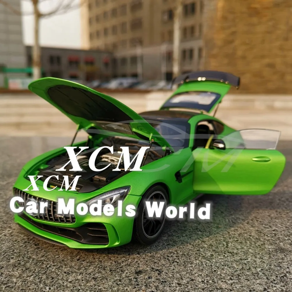 Литая модель автомобиля почти такой как M G GT R 2017 1:18 (зеленый) + небольшой