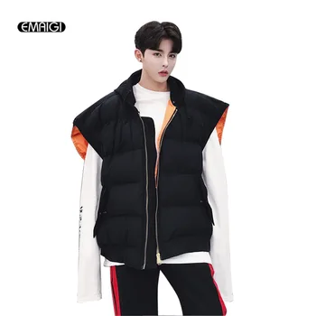 

Oversize Men Women Winter Vest Jacket High Street Fashion Loose Sleeveless Coat Male Warm Waistcoat Outerwear