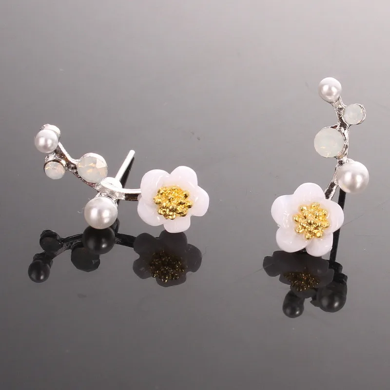 

M MISM Earrings For Women Pearl Flower Gold Silver Fashion Jewelry Earrings Female Eardrop High Quality Exquisite Accessories