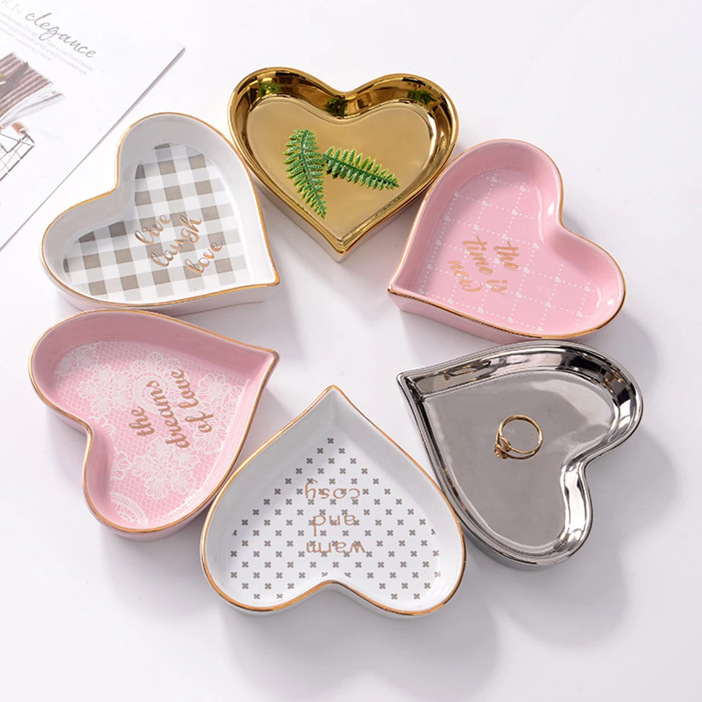 

Small Heart Shape Ceramic Jewelry Dish Porcelain Plate Handpainted Storage Dish Decorative Tray Table Sauce Saucer Decoration