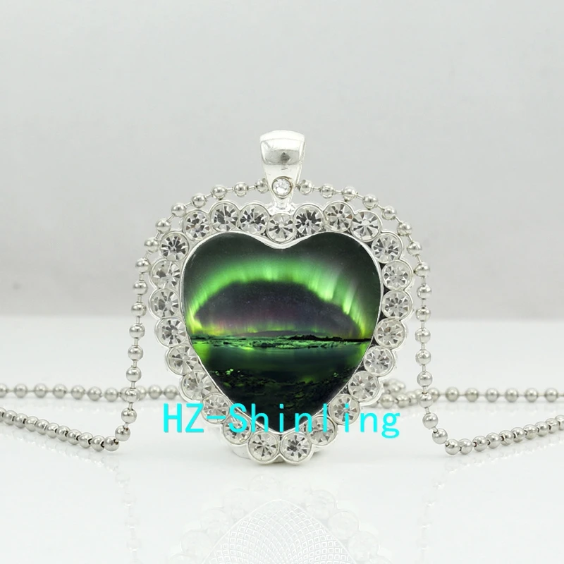 new northern lights heart necklace northern lights crystal northern lights jewelry