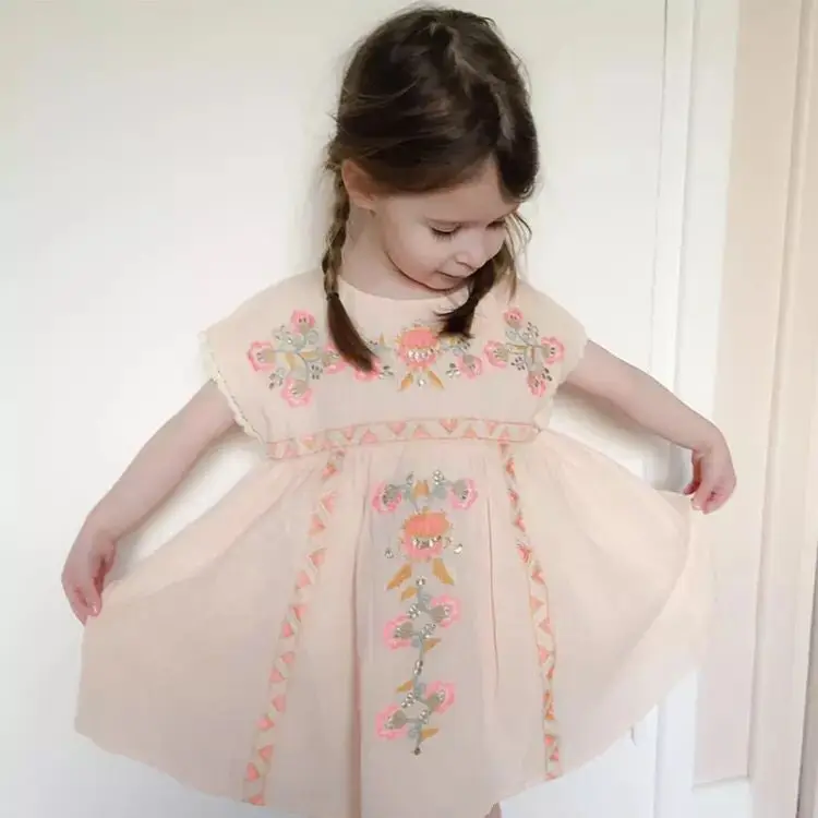 2018 hot design new fashion baby girl clothes Baby Girls Embroidery Summer Dress Cotton Linen Girls Dress Boutique Baby Costume