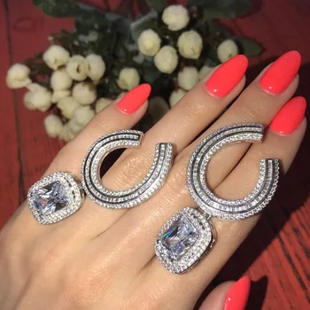 

Funmode Fashion Sparking Cubic Zirconia Ordinary Earrings for Women Marquise Cut Stone Wedding Bride Earring Women Gift F035E