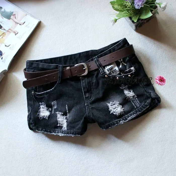 

2019 Summer Women's Denim Shorts Black Mid Waist Pattern Hole 100% Cotton Soft Jeans Shorts Loose Wide Leg Thickening Jeans 9602